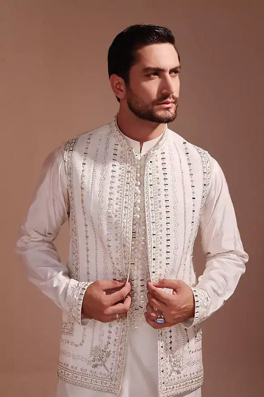 Mheer – Off White Shawl Shalwar Kameez